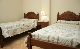 Colon Hotel y Apart